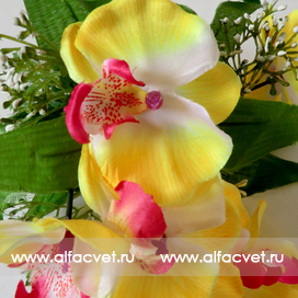 искусственные цветы букет орхидей с добавкой травка цвета белый с желтым 36